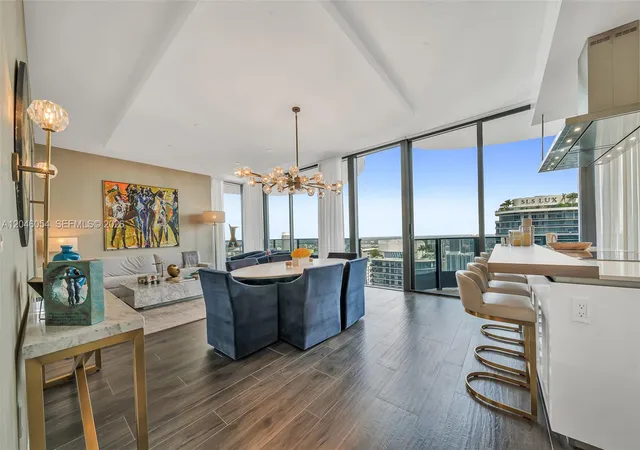 5th image of 1000 Brickell Plz #PH5807, Miami, FL 33131 | MLS# A12046054