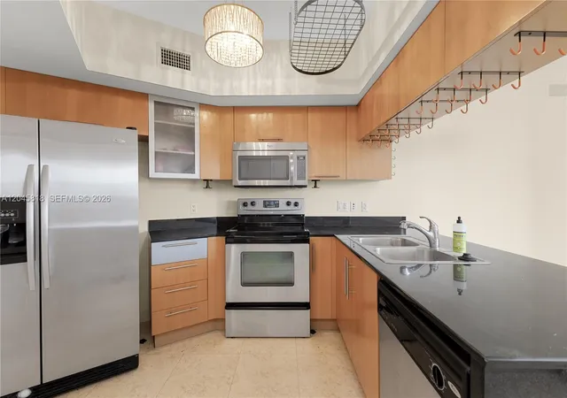 Homes for sale in Miami, FL | 1750 N Bayshore Dr #2414, Miami, FL 33132 | MLS# A12045818