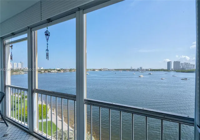Homes for sale in Aventura, FL | 3000 Marcos Dr #P612, Aventura, FL 33160 | MLS# A12045924