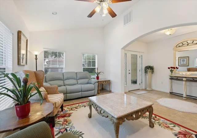 Photo 4 of Single family home for sale at 2024 Albany Ter SW, Vero Beach, FL 32968 | MLS# B26047335 | Listing updated on 2026-09-23