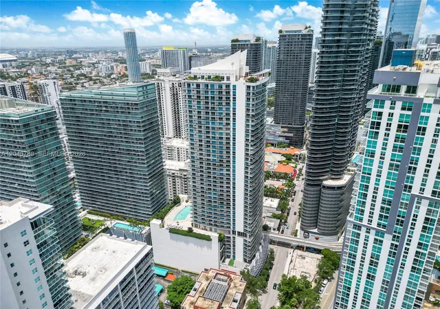 3rd image of 1100 S Miami Ave #1607, Miami, FL 33130 | MLS# A12045788