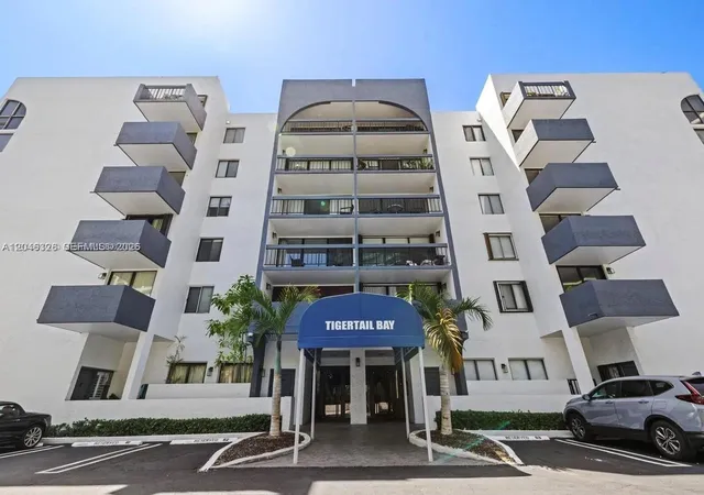 1st image of 2715 Tigertail Ave #102, Miami, FL 33133 | MLS# A12046326
