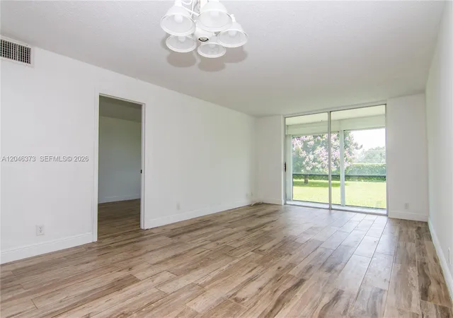 3rd image of 8900 Washington Blvd #117, Pembroke Pines, FL 33025 | MLS# A12046373