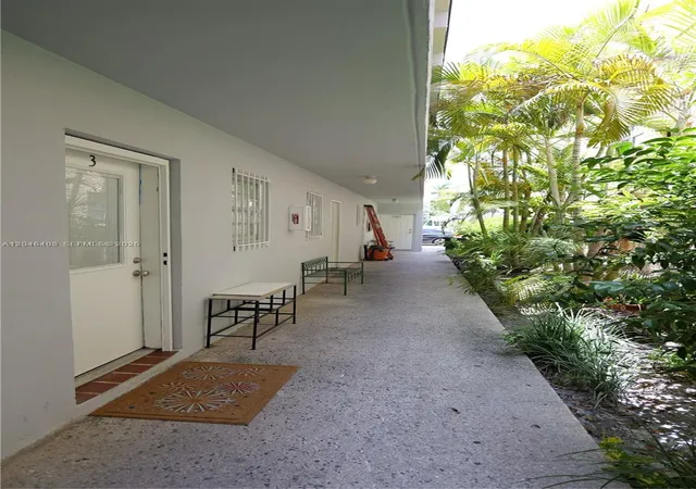 2nd image of 1245 Pennsylvania Ave, Miami Beach, FL 33139