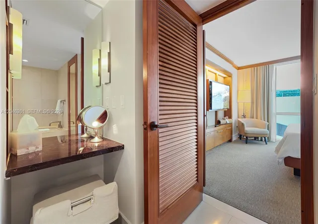24th image of 6801 Collins Ave #608 (door 616), Miami Beach, FL 33141 | MLS# A12046361