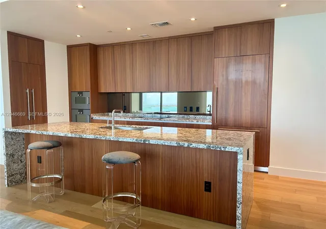 5th image of 175 Se 25Th Rd #2804, Miami, FL 33129 | MLS# A12046669