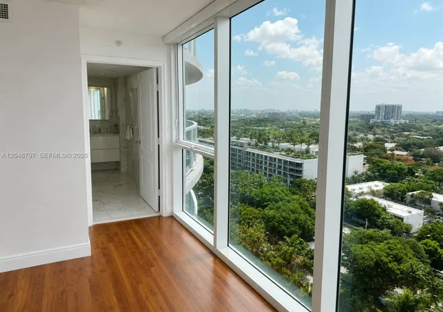 4th image of 2101 Brickell Ave #1501, Miami, FL 33129 | MLS# A12046797