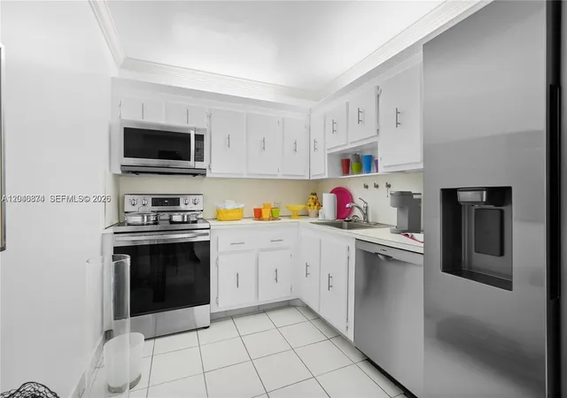 5th image of 20301 W Country Club Dr #1226, Aventura, FL 33180 | MLS# A12046874