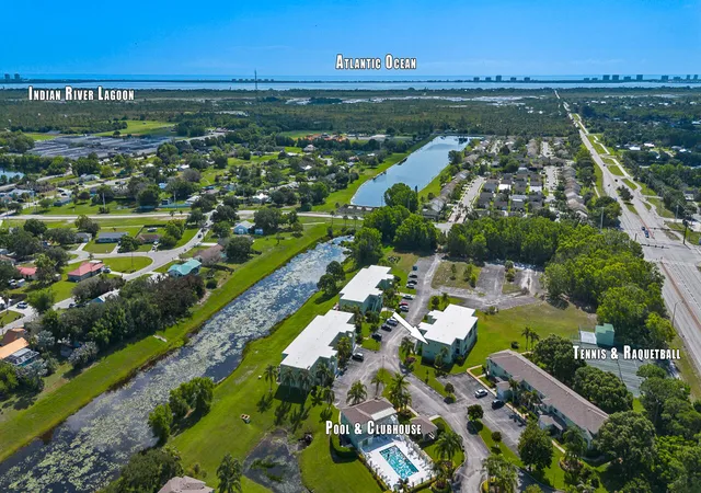 36th image of 2127 Se Wild Meadow Cir, Port St Lucie, FL 34952 | MLS# B26047746
