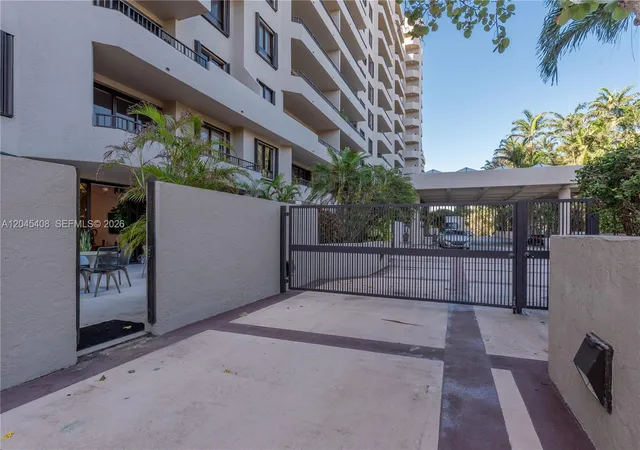 2nd image of 151 Crandon Blvd 122, Key Biscayne, FL 33149