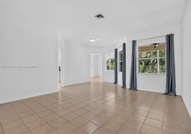 Homes for sale in Weston, FL | 786 Nandina Dr, Weston, FL 33327 | MLS# A12041160