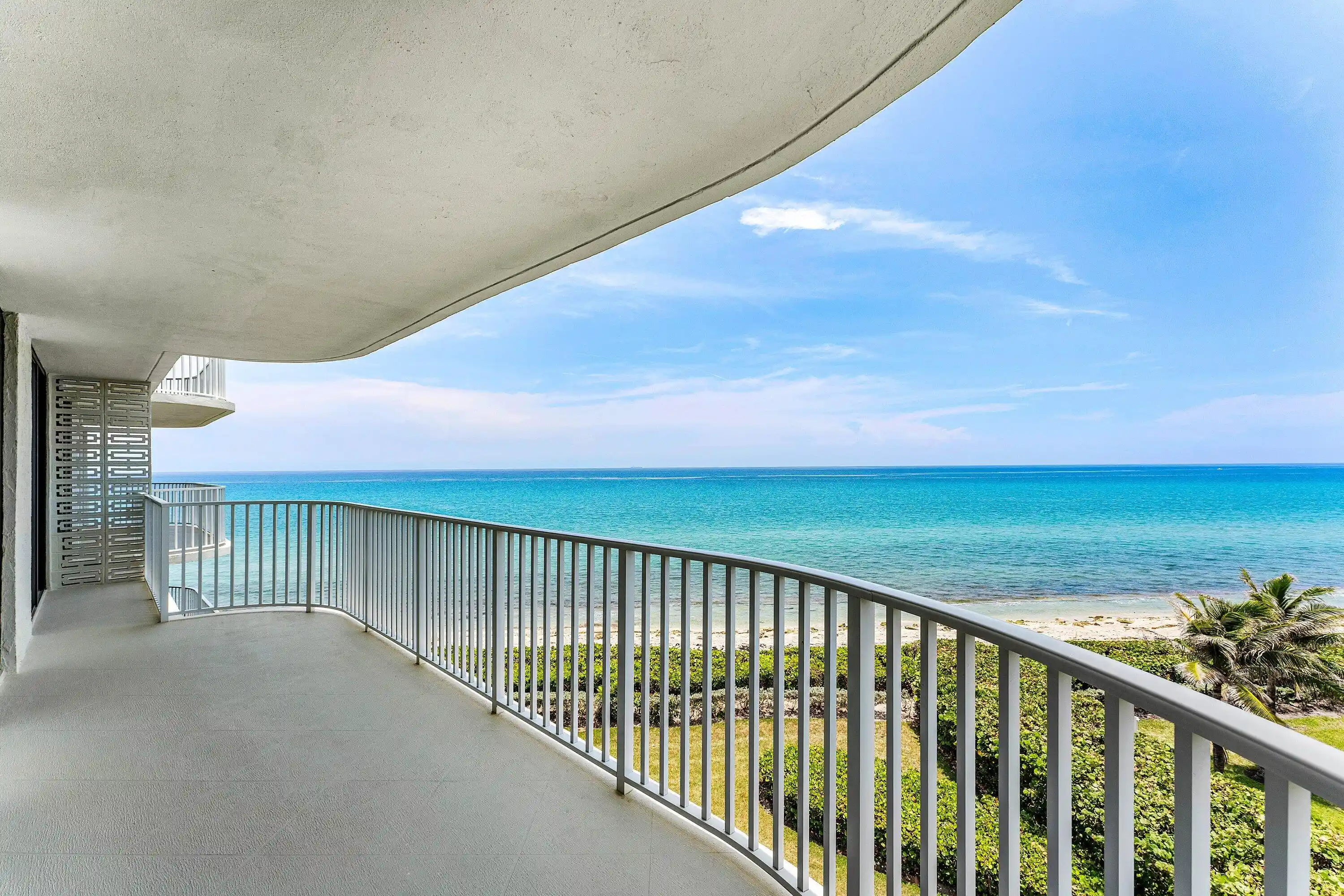 Condo for sale at 3360 S Ocean Blvd #5fii, Palm Beach, FL 33480 | MLS# B26047877