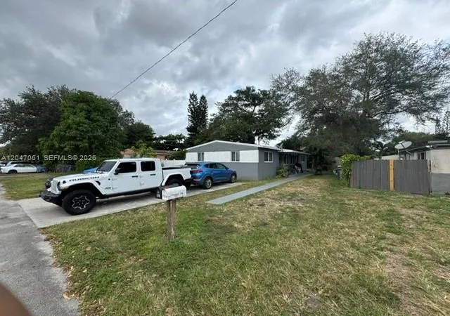 2nd image of 6351 Hayes St, Hollywood, FL 33024 | MLS# A12047061
