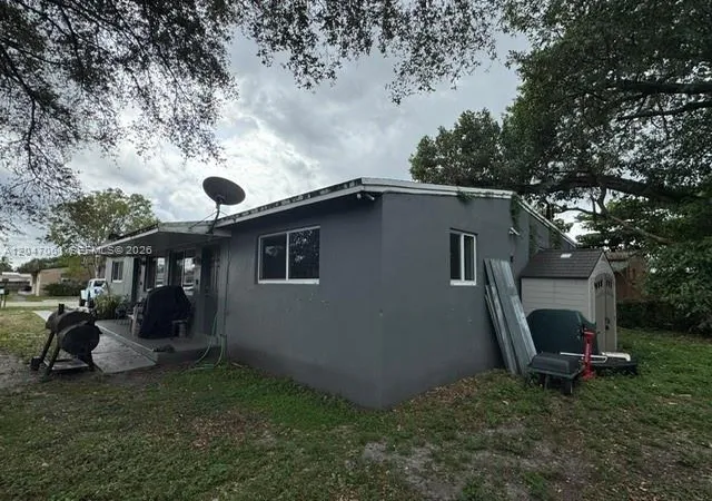 5th image of 6351 Hayes St, Hollywood, FL 33024 | MLS# A12047061