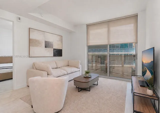 1st image of 77 Se 5th St #1905, Miami, FL 33131 | MLS# A12046129