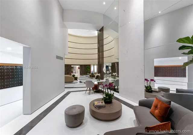 2nd image of 300 S Pointe Dr, Miami Beach, FL 33139