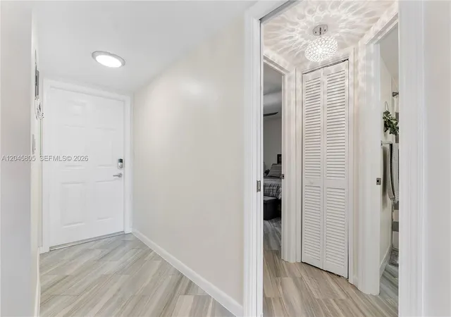 5th image of 610 Tennis Club Dr #104, Fort Lauderdale, FL 33311 | MLS# A12045805