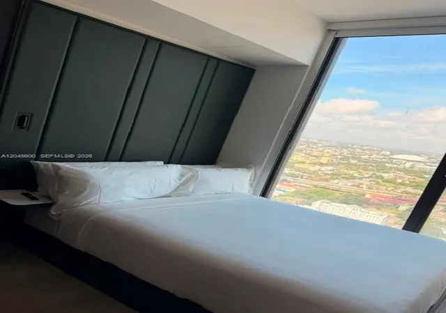 3rd image of 20 Ne 11Th St #4807A, Miami, FL 33132 | MLS# A12045600