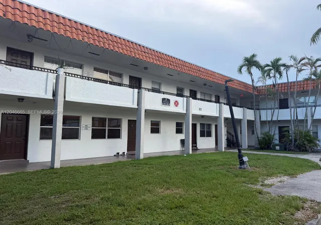 Homes for sale in Margate, FL | 400 Nw 65th Ave #202, Margate, FL 33063 | MLS# A12046665