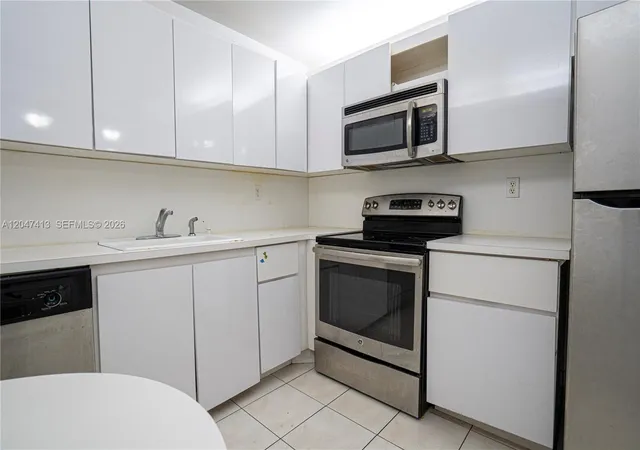 2nd image of 600 Three Islands Blvd #316, Hallandale Beach, FL 33009 | MLS# A12047413
