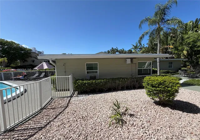 Homes for sale in Pompano Beach, FL | 3230 Ne 13th St #2, Pompano Beach, FL 33062 | MLS# A12047431