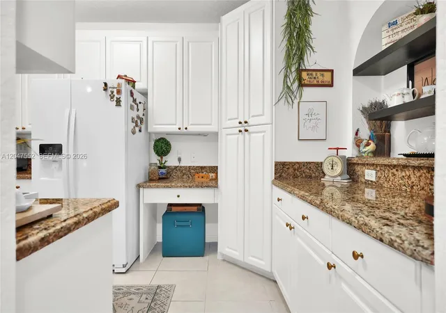5th image of 10720 Nw 66Th St #205, Doral, FL 33178 | MLS# A12047552