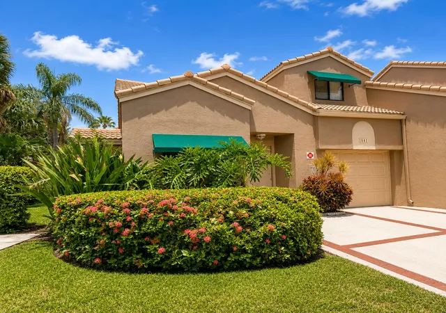 Photo 2 of Townhouse for sale at 1644 Cypress Pointe Dr #1-9, Coral Springs, FL 33071 | MLS# B26048206 | Listing updated on 2026-09-23