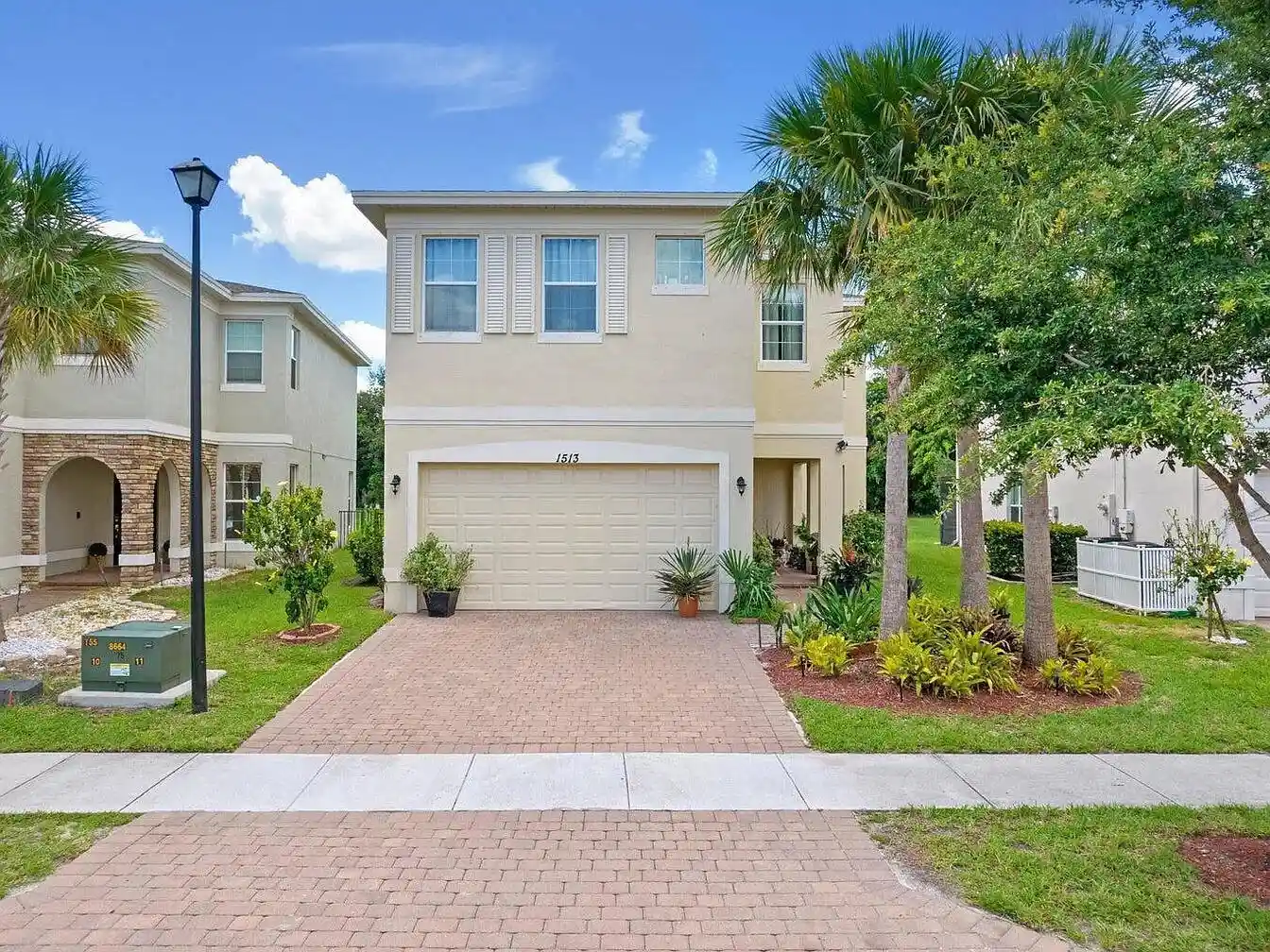 Photo 1 of Single family home for sale at 1513 Nw Cataluna Cir, Port Saint Lucie, FL 34986 | MLS# B26048226 | Listing updated on 2026-10-22