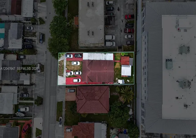 2nd image of 525 E 24th St, Hialeah, FL 33013 | MLS# A12047647