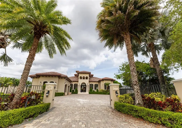 1st image of 2835 Sw 132nd Ave, Miami, FL 33175 | MLS# A12045053