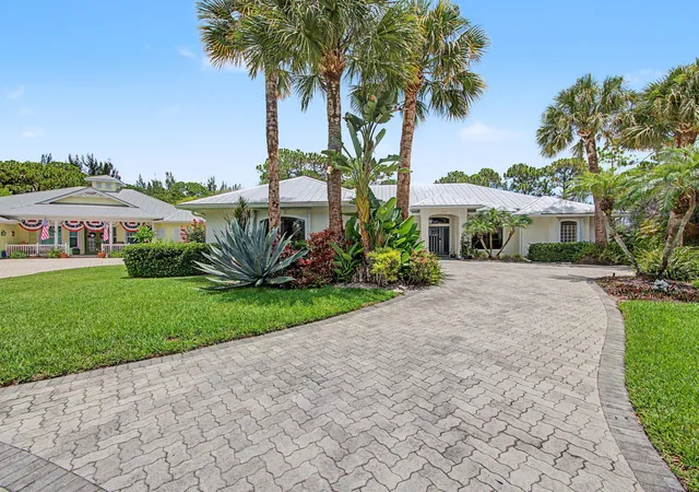 Photo 2 of Single family home for sale at 8780 Sw Fishermans Wharf Dr, Stuart, FL 34997 | MLS# B26048291 | Listing updated on 2026-10-07