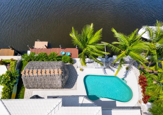 Photo 2 of Single family home for sale at 240 Se 3rd Court, Pompano Beach, FL 33060 | MLS# B26048304 | Listing updated on 2026-09-24