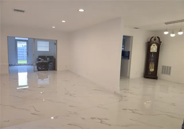 3rd image of 7771 Nw 46Th St, Lauderhill, FL 33351 | MLS# A12047718