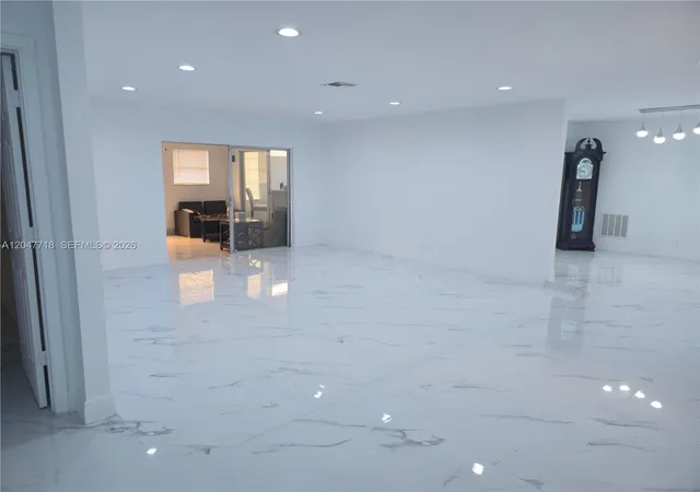 4th image of 7771 Nw 46Th St, Lauderhill, FL 33351 | MLS# A12047718