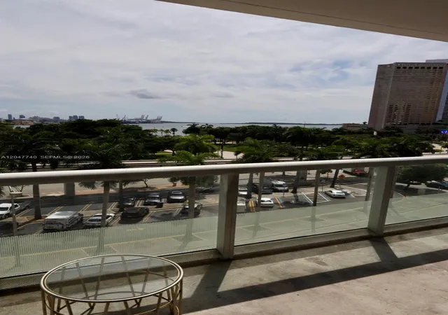 4th image of 50 Biscayne Blvd #606, Miami, FL 33132 | MLS# A12047740