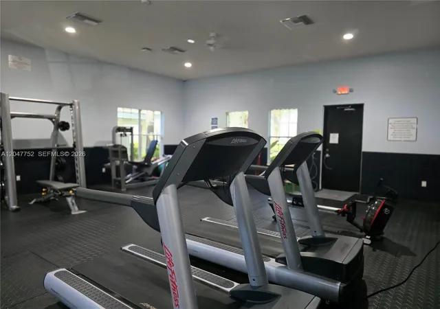 41st image of 146 Sw 7th Ct, Pompano Beach, FL 33060 | MLS# A12047752