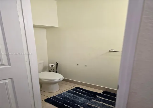 4th image of 146 Sw 7Th Ct, Pompano Beach, FL 33060 | MLS# A12047752