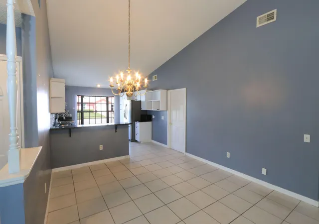 5th image of 4074 Gator Trace Rd, Fort Pierce, FL 34982 | MLS# B26048376