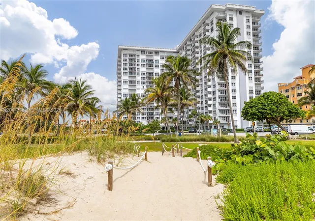 Homes for sale in Pompano Beach, FL | 405 N Ocean Blvd #117, Pompano Beach, FL 33062 | MLS# A12047338