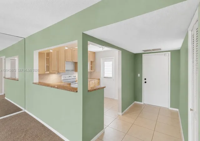 Homes for sale in Pompano Beach, FL | 3010 N Course Dr #510, Pompano Beach, FL 33069 | MLS# A12043672