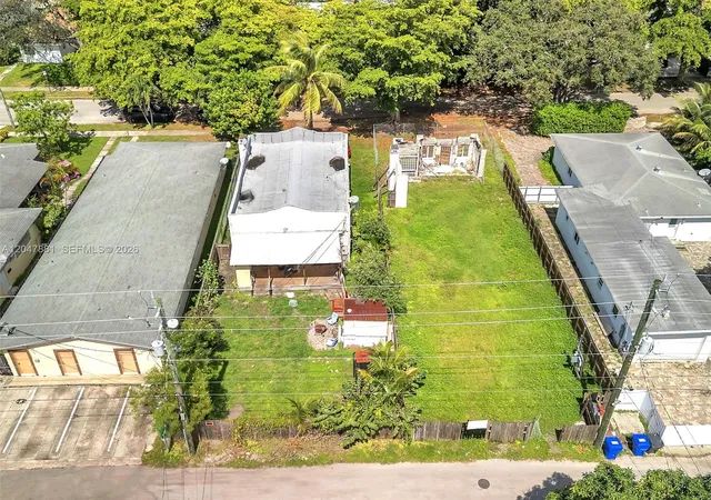 2nd image of 1932 Dewey St, Hollywood, FL 33020 | MLS# A12047881