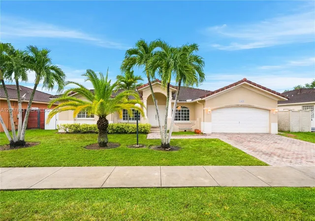Single family home for sale at 15059 SW 33rd Terrace, Miami, FL 33185 | MLS# A12047873 | Listing updated on 2026-08-01