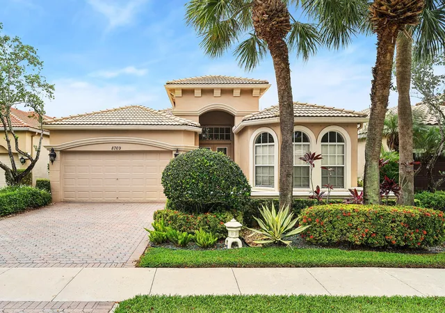 Photo 1 of Single family home for sale at 8769 Via Grande E, Wellington, FL 33411 | MLS# B26048508 | Listing updated on 2026-09-10