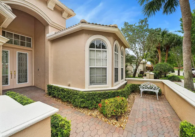Photo 3 of Single family home for sale at 8769 Via Grande E, Wellington, FL 33411 | MLS# B26048508 | Listing updated on 2026-09-10