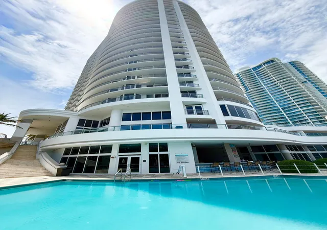 Photo 2 of Condo for sale at 17375 Collins Ave #1104, Sunny Isles Beach, FL 33160 | MLS# B26048516 | Listing updated on 2026-09-23