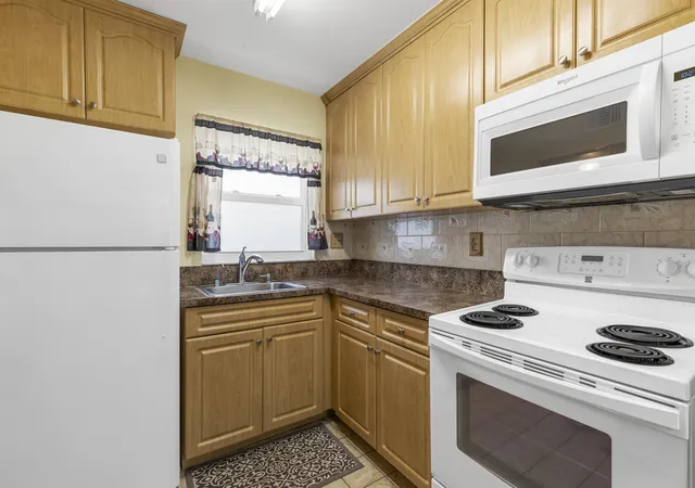 5th image of (Undisclosed), Sunrise, FL 33322 | MLS# B26048583