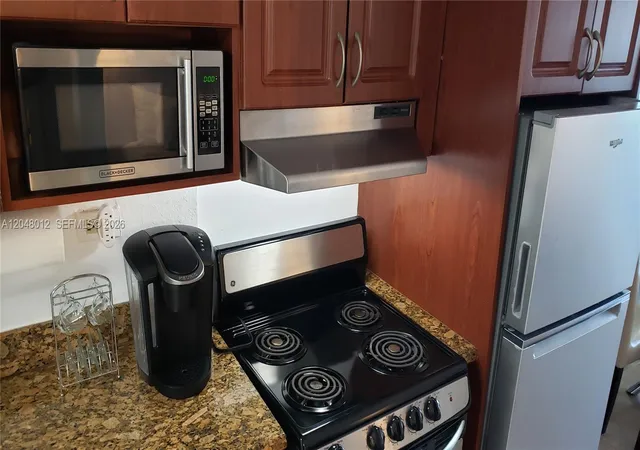 8th image of 19201 Collins Ave #246, Sunny Isles Beach, FL 33160 | MLS# A12048012