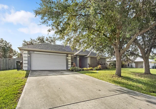 Photo 3 of Single family home for sale at 2049 Sw Capeador St, Port Saint Lucie, FL 34953 | MLS# B26048699 | Listing updated on 2026-09-08