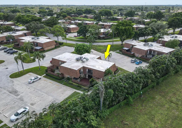 39th image of 2406 24th Ln, Greenacres, FL 33463 | MLS# B26048815