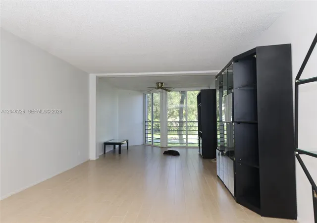 3rd image of 1831 Sabal Palm Dr, Davie, FL 33324